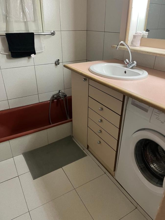 Atypique Appartement Châteauneuf-de-Gadagne Buitenkant foto