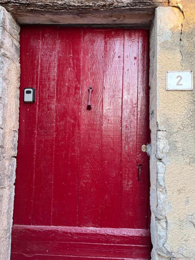 Atypique Appartement Châteauneuf-de-Gadagne Buitenkant foto